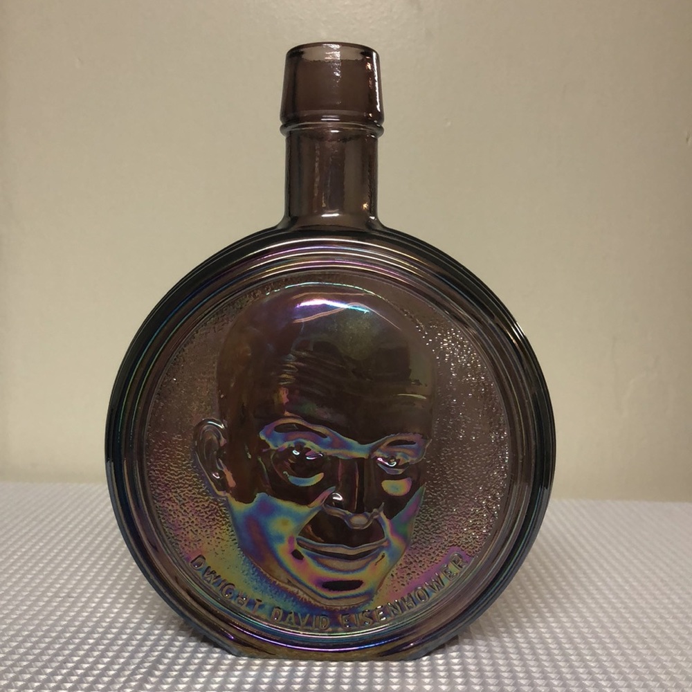 Wheaton Village 1st Edition President DWIGHT EISENHOWER Iridescent Glass Bottle